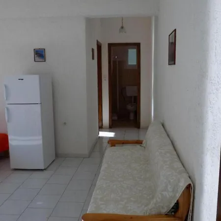 Afrodite 14 Spacious Apartment דירה *